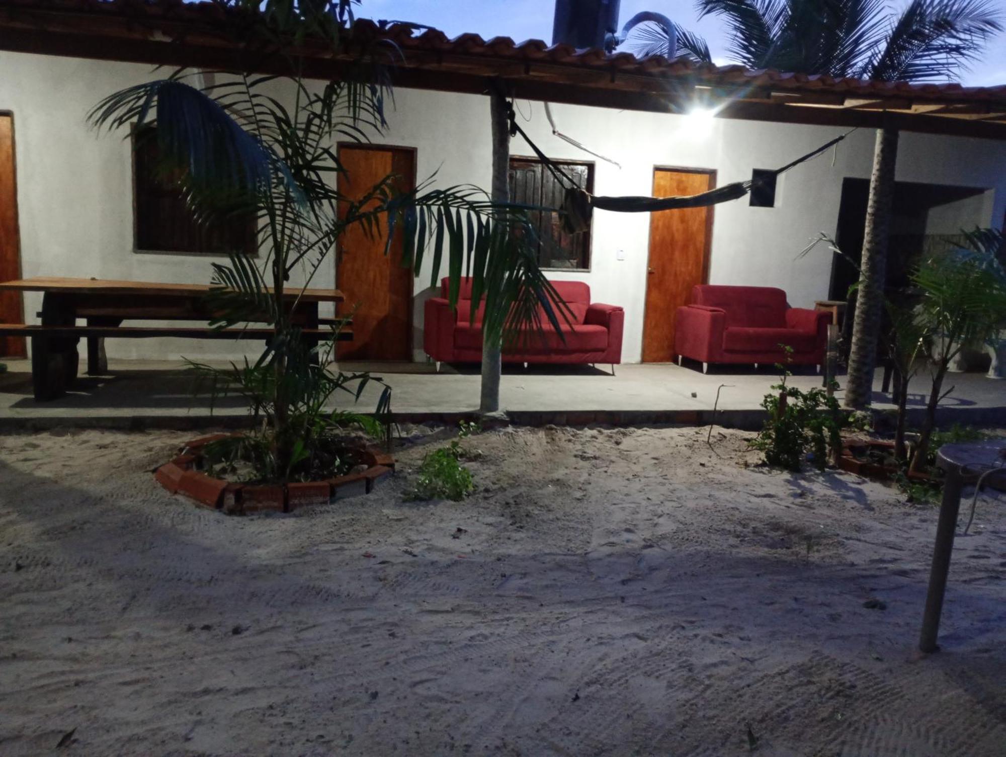 Hostel E Camping Na Rua Das Flores Santo Amaro do Maranhao 外观 照片