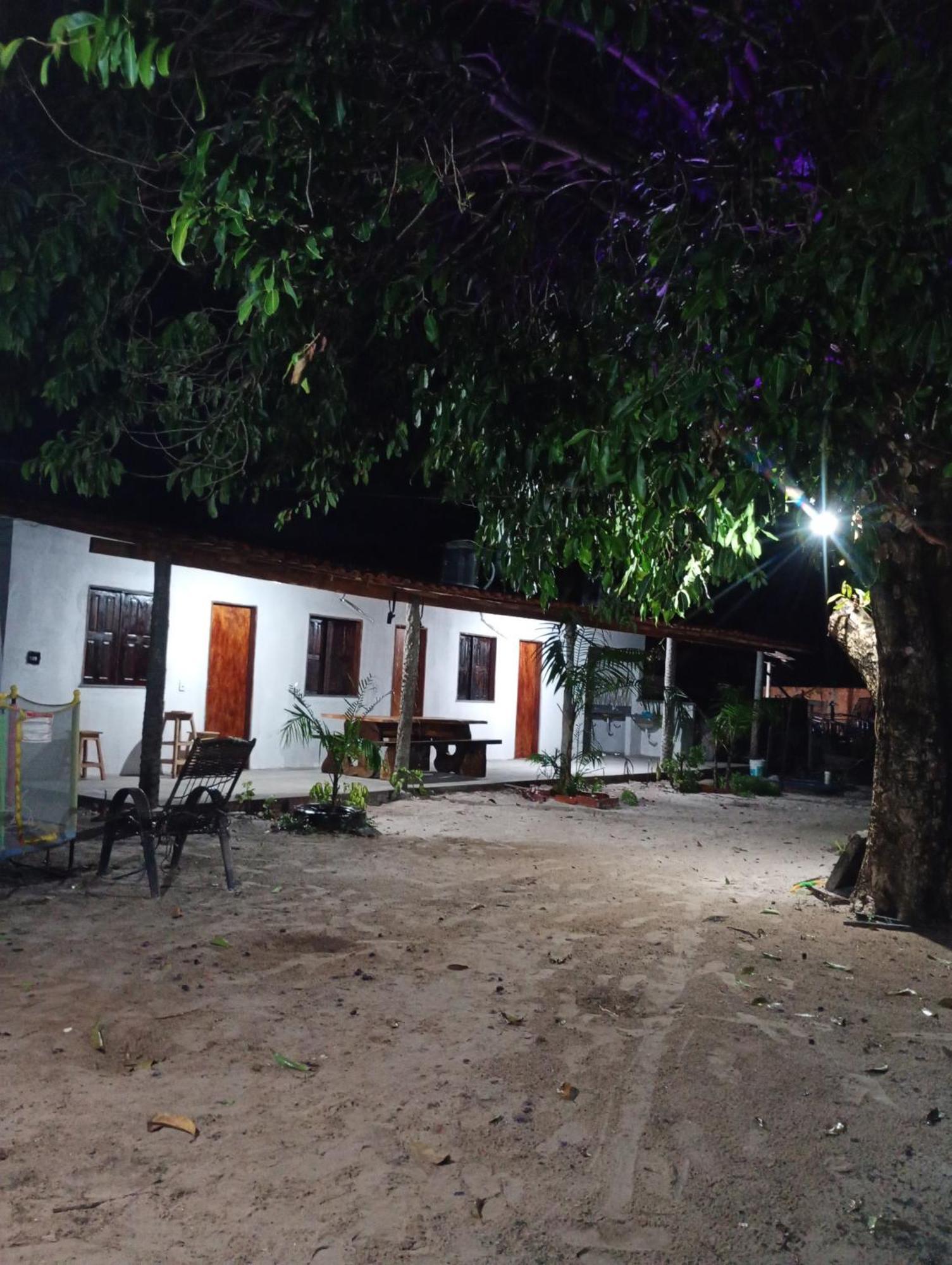 Hostel E Camping Na Rua Das Flores Santo Amaro do Maranhao 外观 照片