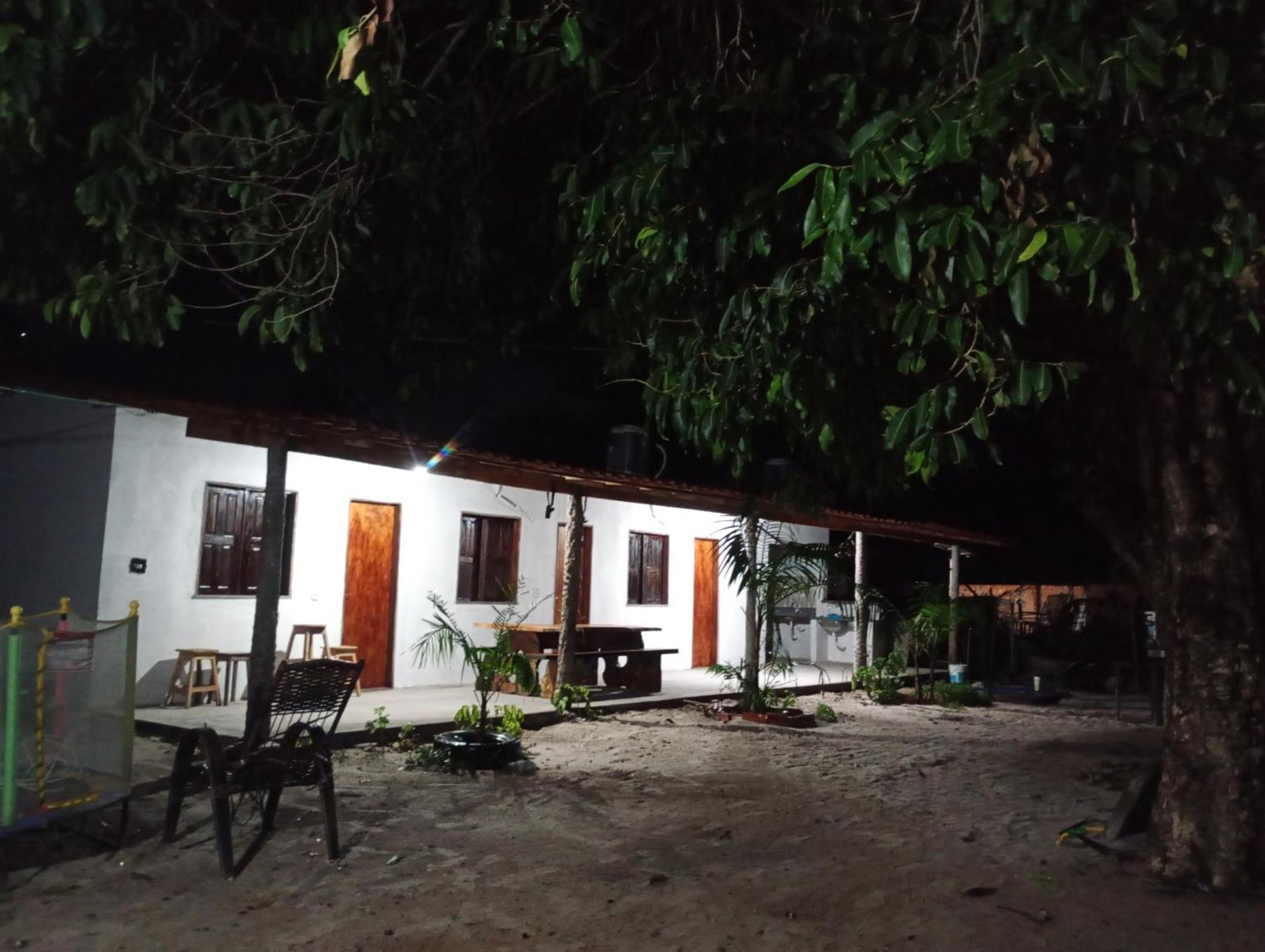 Hostel E Camping Na Rua Das Flores Santo Amaro do Maranhao 外观 照片