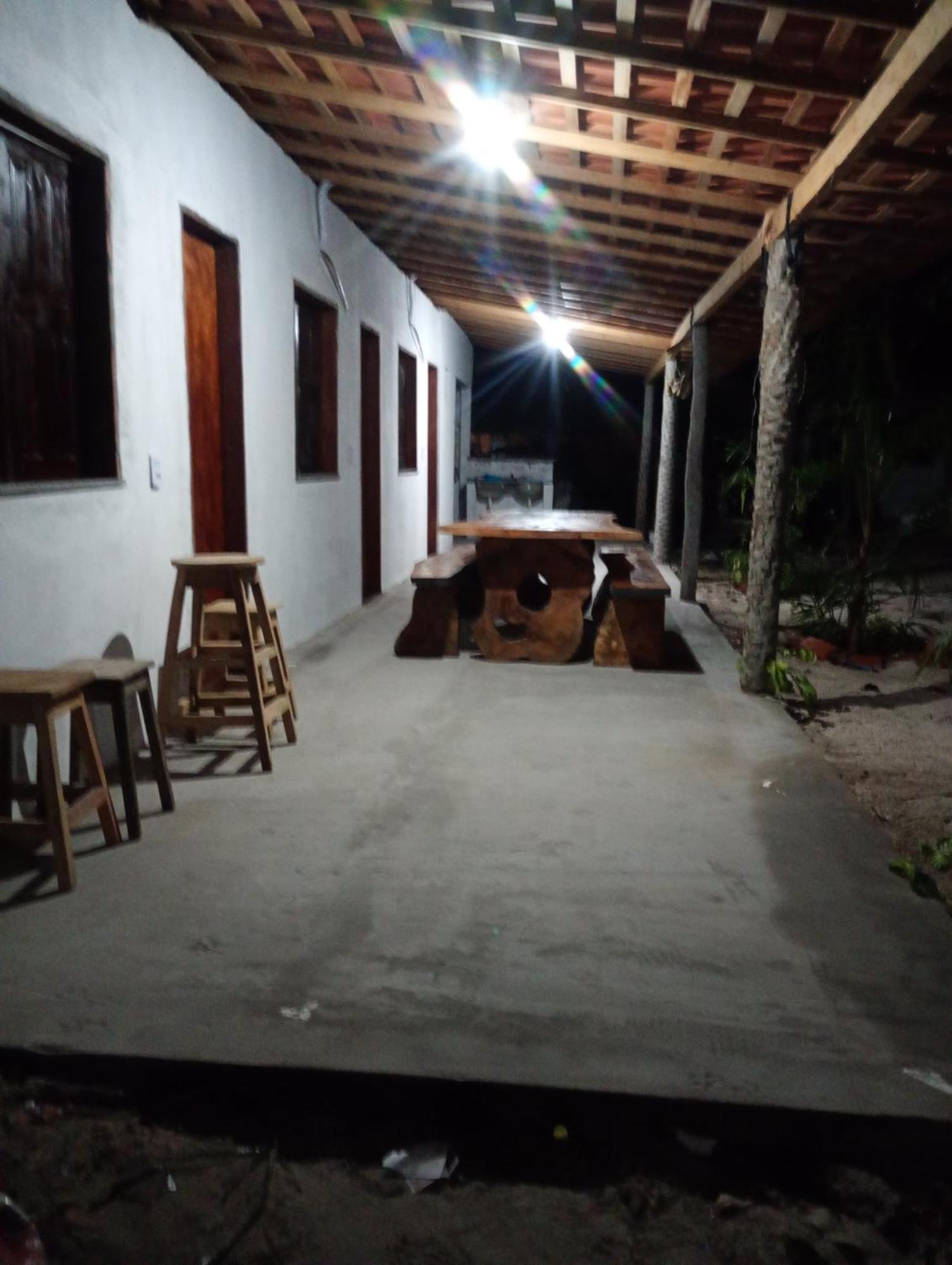 Hostel E Camping Na Rua Das Flores Santo Amaro do Maranhao 外观 照片