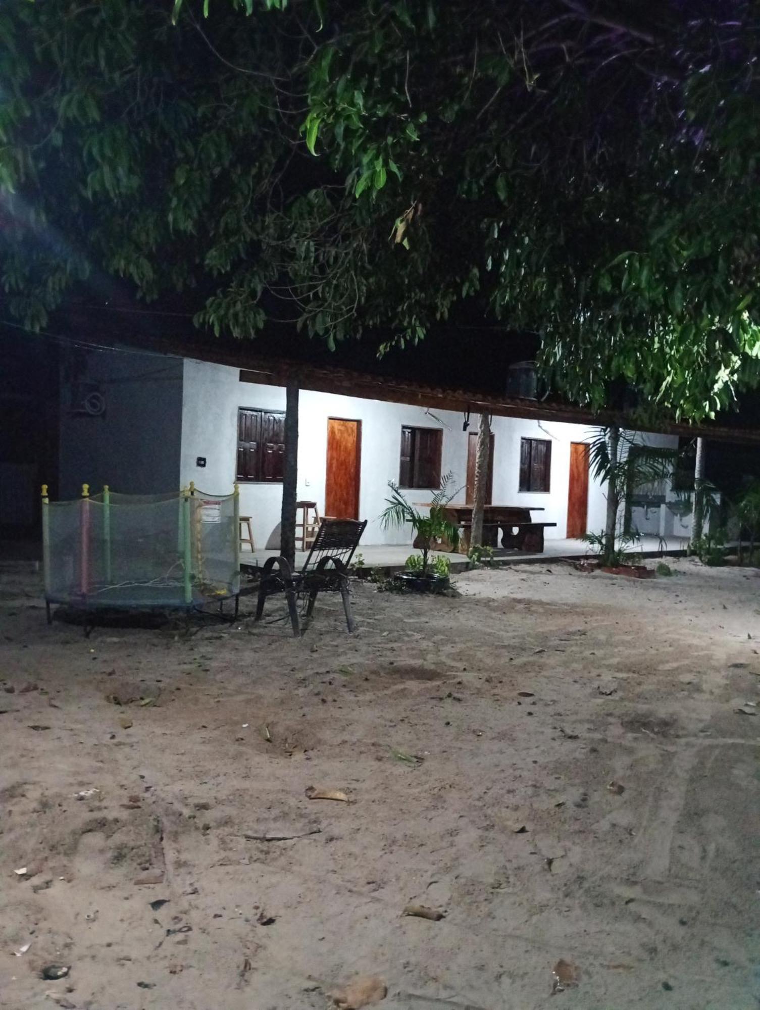 Hostel E Camping Na Rua Das Flores Santo Amaro do Maranhao 外观 照片