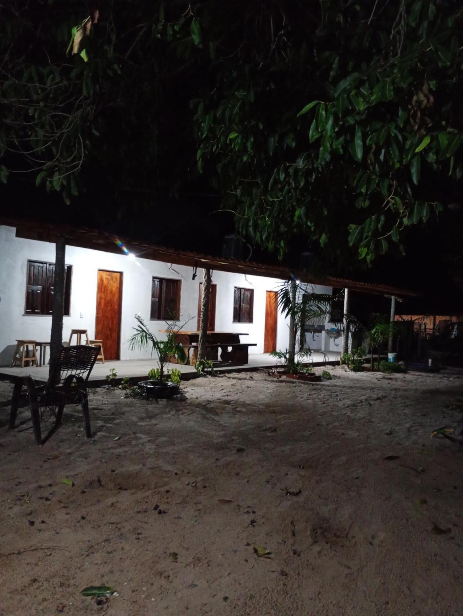 Hostel E Camping Na Rua Das Flores Santo Amaro do Maranhao 外观 照片